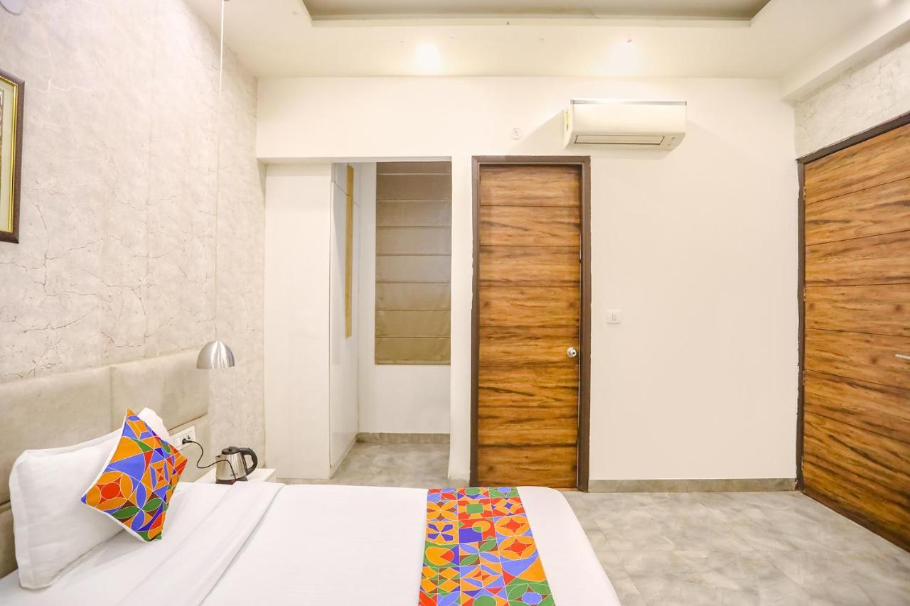 Fabhotel F9 Sector 19 Noida Extérieur photo