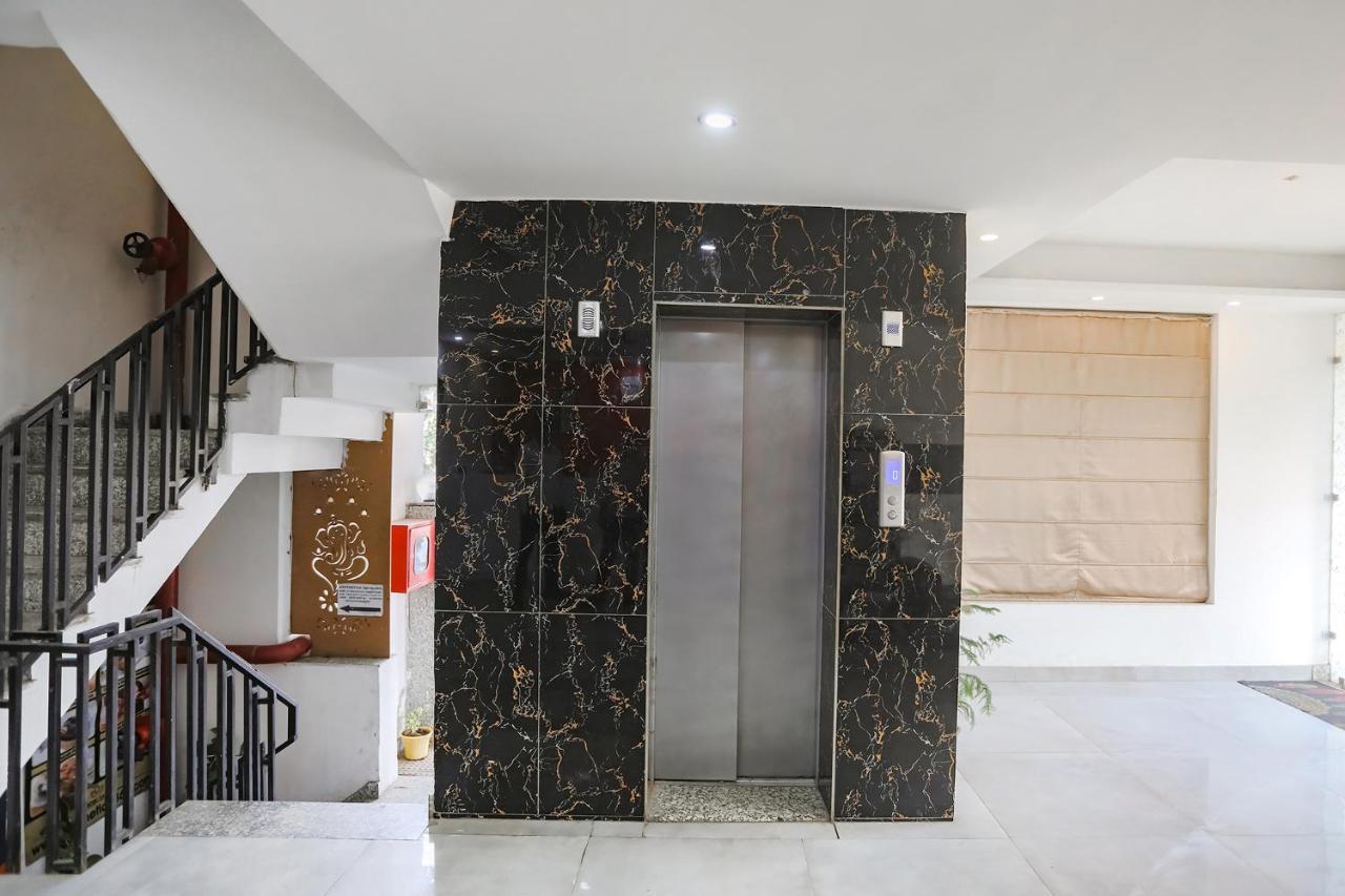 Fabhotel F9 Sector 19 Noida Extérieur photo